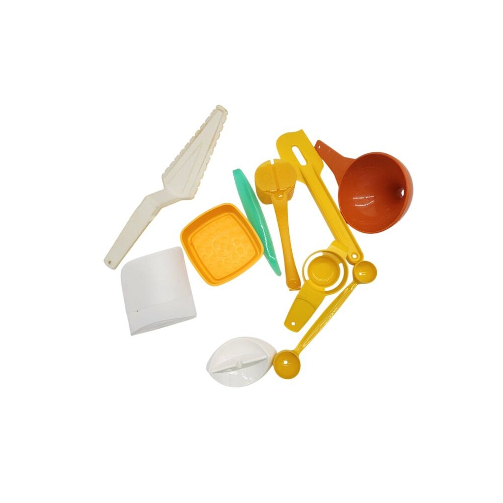 Tupperware vintage party favors Kitchen gadgets